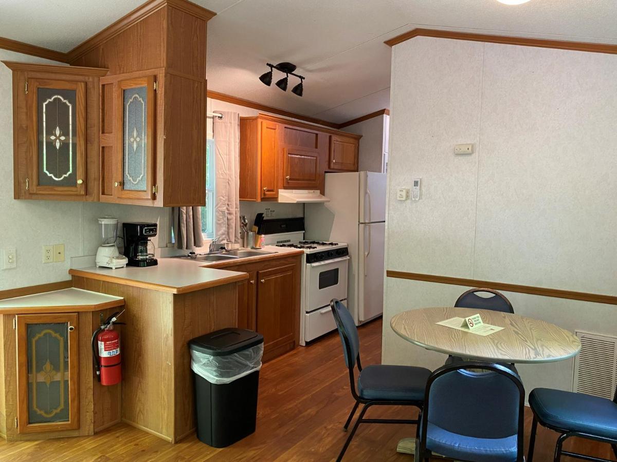 Spotsylvania The Vintage Rv'S At Wilderness Presidential Camp Resort By Tripforth מראה חיצוני תמונה